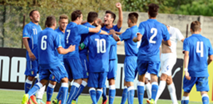 Sotto gli occhi di Conte l’Italia batte 2-0 l’Inghilterra con i gol di Edera e Minelli