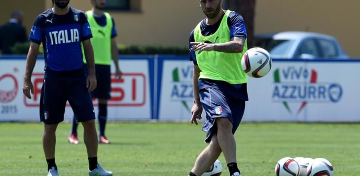 Azzurri al lavoro a Coverciano. Acerbi si è allenato con il gruppo