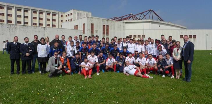 Alle 15 a Padova Italia- Francia. La squadra ha incontrato i detenuti del carcere ‘Due Palazzi’