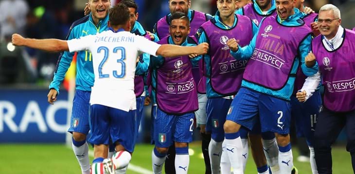 Esordio da sogno a Lione: Giaccherini e Pellè regalano agli Azzurri il primo successo