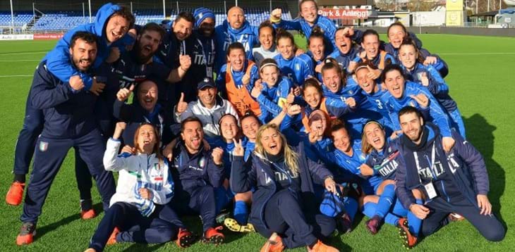 La festa delle Azzurrine per la qualificazione all’Europeo. Mascarello: “Mi ispiro a Verratti”