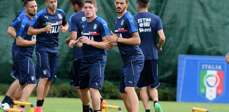 Azzurri in partenza per Nizza. Ufficializzati i numeri di maglia per il match con l’Uruguay