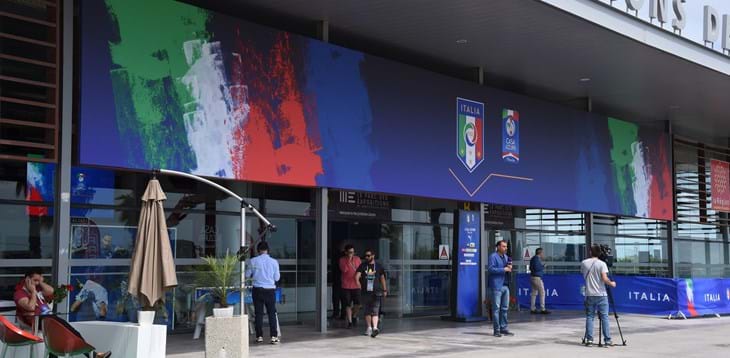 A ‘Casa Azzurri’ il concerto di Ruggeri e la degustazione dei prodotti di Montpellier