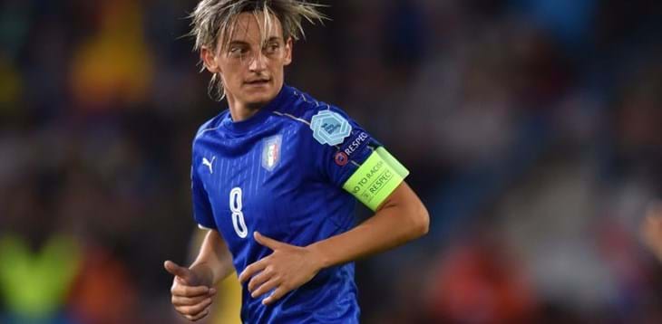 L’addio di Melania Gabbiadini al calcio: “Ci tenevo a farlo con la maglia azzurra addosso”