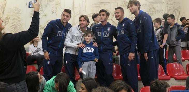 Under 20. Azzurrini in visita alle scuole di Meda, oggi il match contro l’Inghilterra