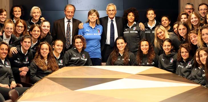 Gravina nel ritiro delle Azzurre: “L’attenzione su di voi è massima, continuate con la stessa tenacia e passione”