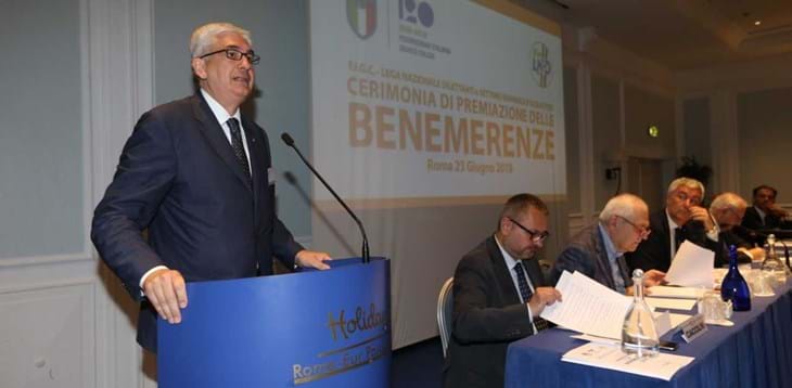 Gli auguri del Settore Giovanile e Scolastico per un Natale sereno con uno sguardo al futuro