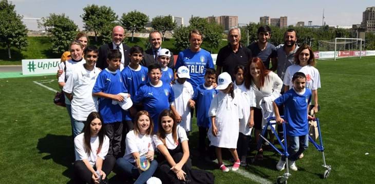 A Yerevan incontro con i bambini diversamente abili. Gravina: “Momento molto significativo”
